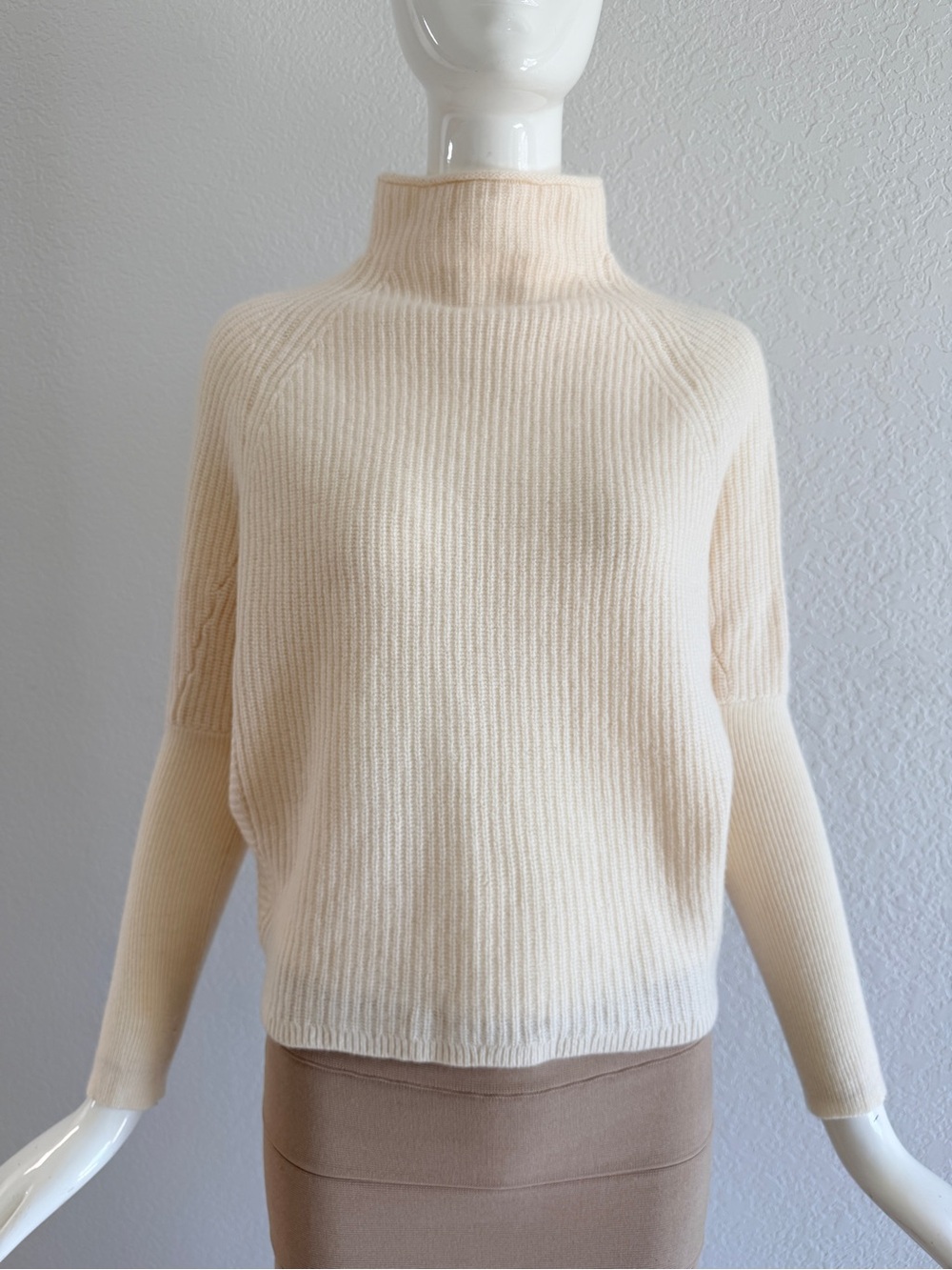 Club Monaco Cream Mock Neck cashmere Ribbed Sweater